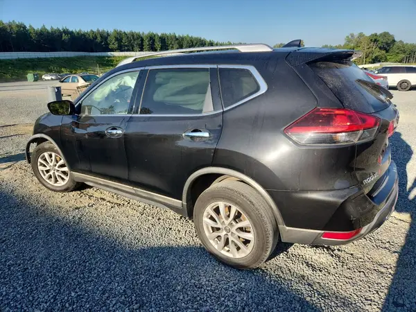 KNMAT2MT8JP585222 2018 NISSAN ROGUE - Image 2