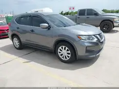 KNMAT2MT8JP585365 2018 NISSAN ROGUE