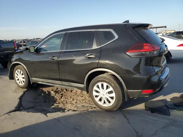 KNMAT2MT8JP586631 2018 NISSAN ROGUE - Image 2