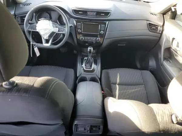 KNMAT2MT8JP586631 2018 NISSAN ROGUE - Image 8