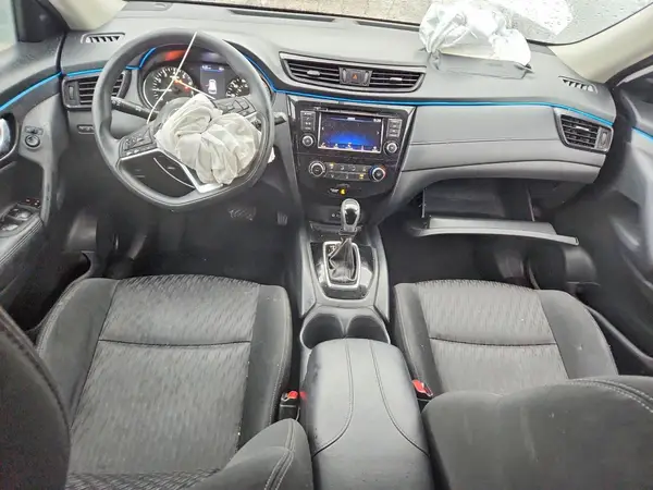 KNMAT2MT8JP596494 2018 NISSAN ROGUE - Image 8