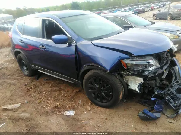 KNMAT2MT8JP597659 2018 NISSAN ROGUE - Image 1