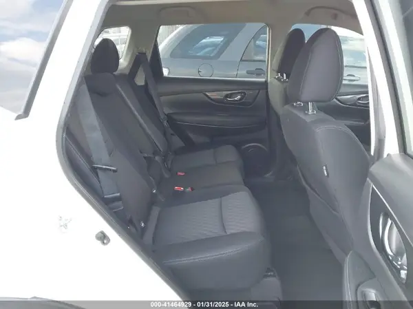 KNMAT2MT8JP598195 2018 NISSAN ROGUE - Image 8
