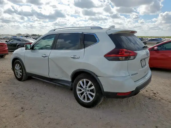 KNMAT2MT8JP598570 2018 NISSAN ROGUE - Image 2