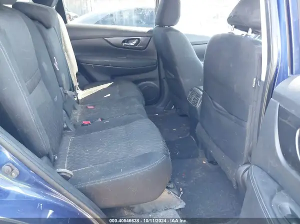 KNMAT2MT8JP600172 2018 NISSAN ROGUE - Image 8