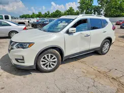 KNMAT2MT8JP602505 2018 NISSAN ROGUE