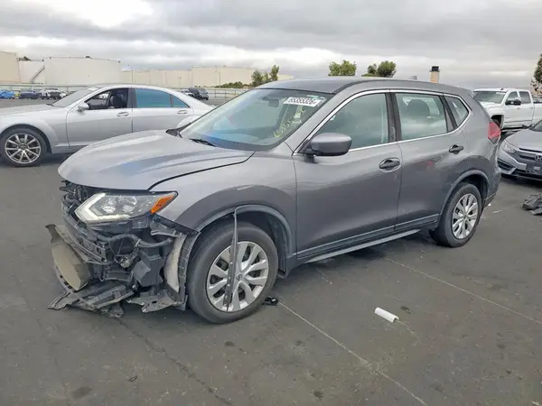 KNMAT2MT8JP610801 2018 NISSAN ROGUE - Image 1