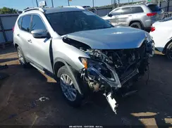 KNMAT2MT8JP611835 2018 NISSAN ROGUE