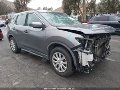 KNMAT2MT8JP612404 2018 NISSAN ROGUE