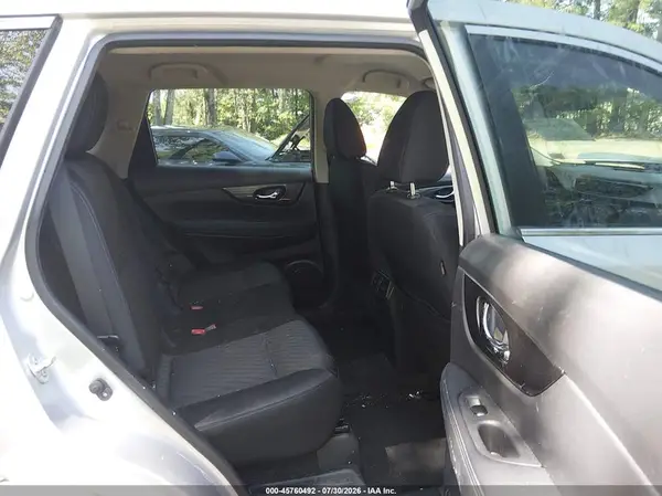 KNMAT2MT8JP617652 2018 NISSAN ROGUE - Image 8
