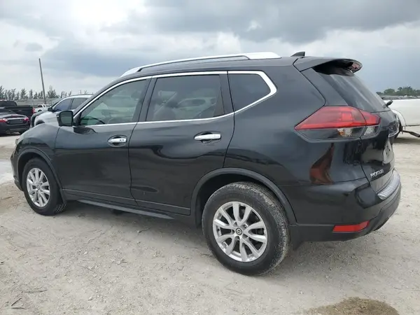 KNMAT2MT8JP618848 2018 NISSAN ROGUE - Image 2