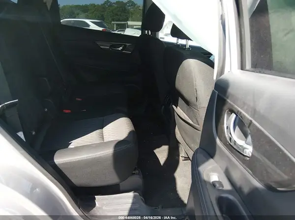 KNMAT2MT8KP507637 2019 NISSAN ROGUE - Image 8