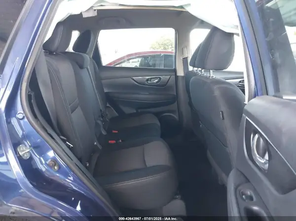 KNMAT2MT8KP510943 2019 NISSAN ROGUE - Image 8
