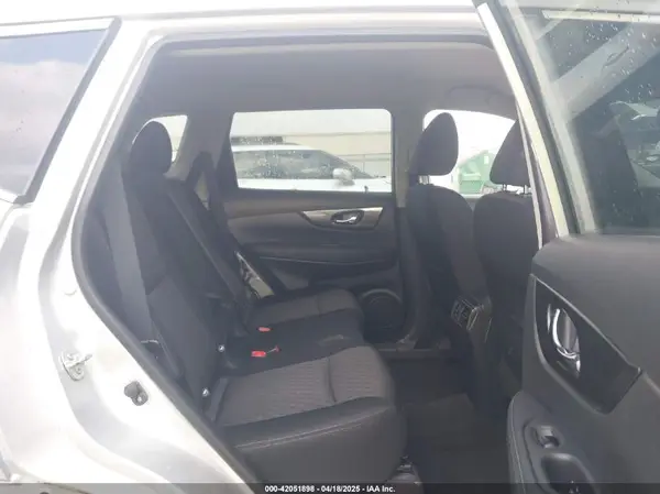 KNMAT2MT8KP516841 2019 NISSAN ROGUE - Image 8