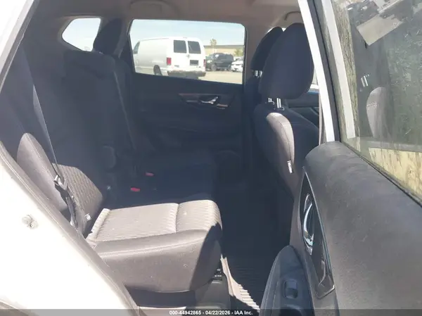 KNMAT2MT8KP534255 2019 NISSAN ROGUE - Image 8