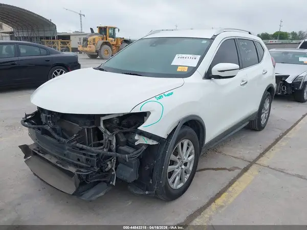 KNMAT2MT8KP545031 2019 NISSAN ROGUE - Image 2