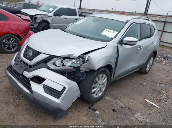 KNMAT2MT8KP551279 2019 NISSAN ROGUE - Image 2