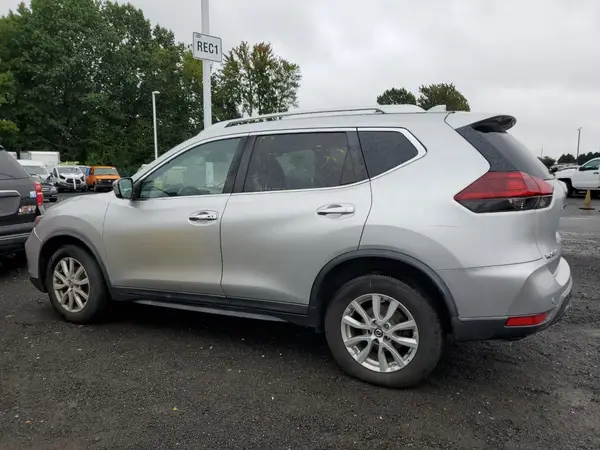 KNMAT2MT8LP504772 2020 NISSAN ROGUE - Image 2