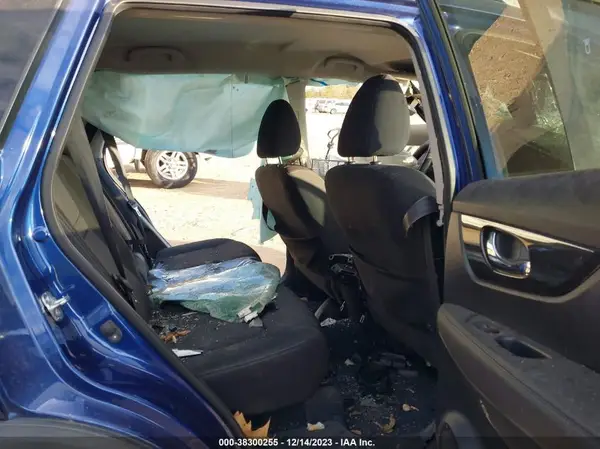 KNMAT2MT8LP511821 2020 NISSAN ROGUE - Image 8