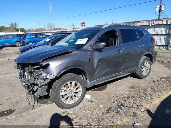 KNMAT2MT8LP514329 2020 NISSAN ROGUE - Image 2