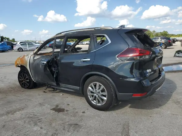 KNMAT2MT8LP520793 2020 NISSAN ROGUE - Image 2