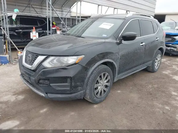 KNMAT2MT8LP527307 2020 NISSAN ROGUE - Image 2