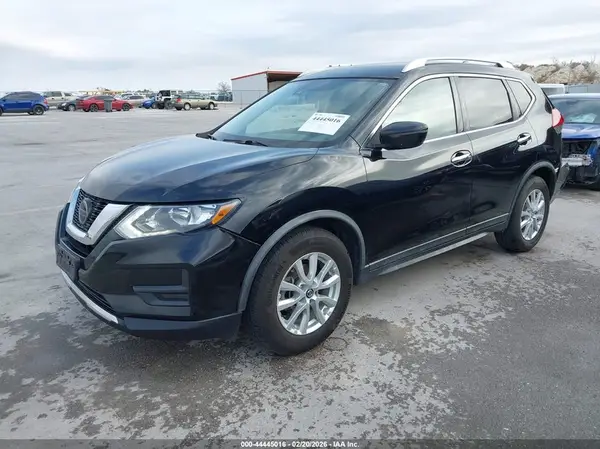 KNMAT2MT8LP527887 2020 NISSAN ROGUE - Image 2