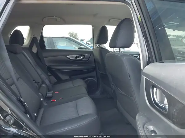 KNMAT2MT8LP527887 2020 NISSAN ROGUE - Image 8