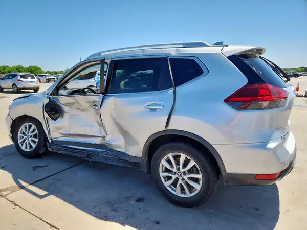 KNMAT2MT8LP530790 2020 NISSAN ROGUE - Image 2