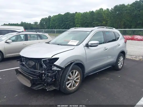 KNMAT2MT8LP542728 2020 NISSAN ROGUE - Image 2