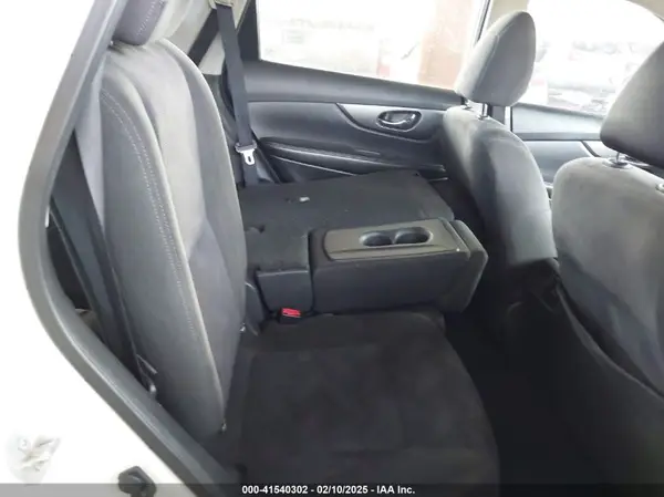 KNMAT2MT9GP594696 2016 NISSAN ROGUE - Image 8