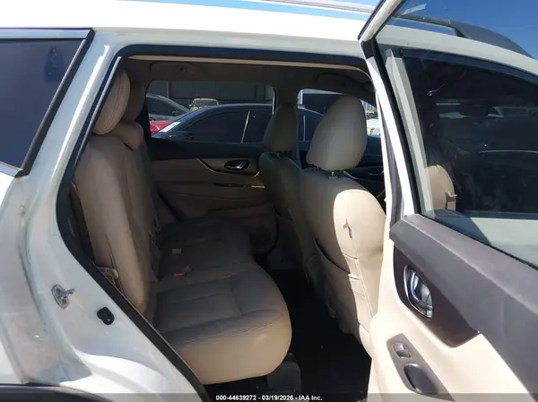 KNMAT2MT9GP605874 2016 NISSAN ROGUE - Image 8