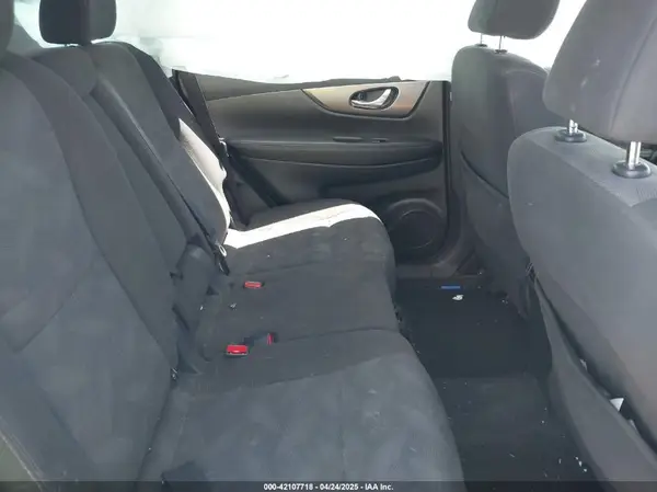 KNMAT2MT9GP608967 2016 NISSAN ROGUE - Image 8