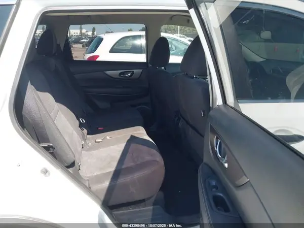 KNMAT2MT9GP613070 2016 NISSAN ROGUE - Image 8