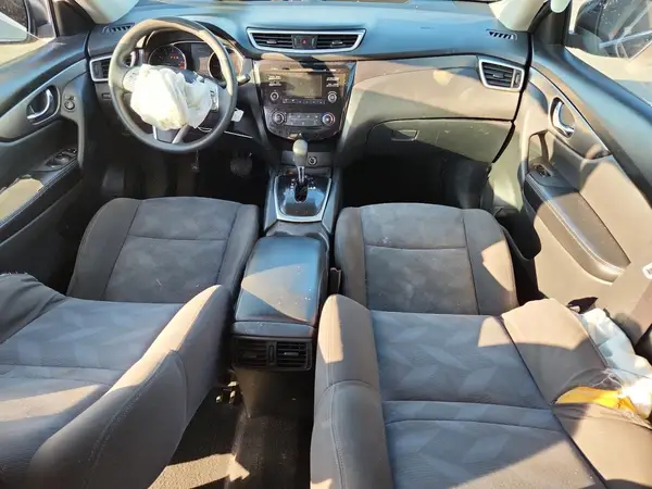 KNMAT2MT9GP615899 2016 NISSAN ROGUE - Image 8