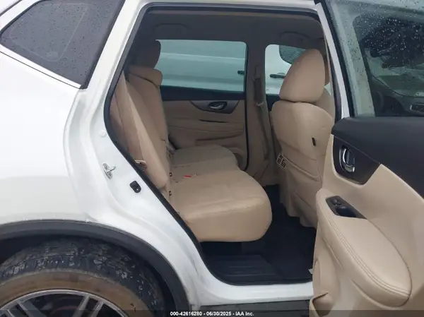 KNMAT2MT9GP625915 2016 NISSAN ROGUE - Image 8
