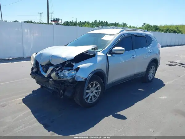 KNMAT2MT9GP633318 2016 NISSAN ROGUE - Image 2