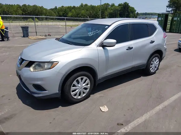 KNMAT2MT9GP638759 2016 NISSAN ROGUE - Image 2