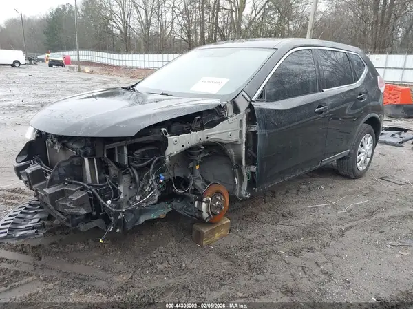KNMAT2MT9GP653214 2016 NISSAN ROGUE - Image 2