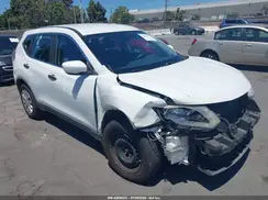 KNMAT2MT9GP655996 2016 NISSAN ROGUE