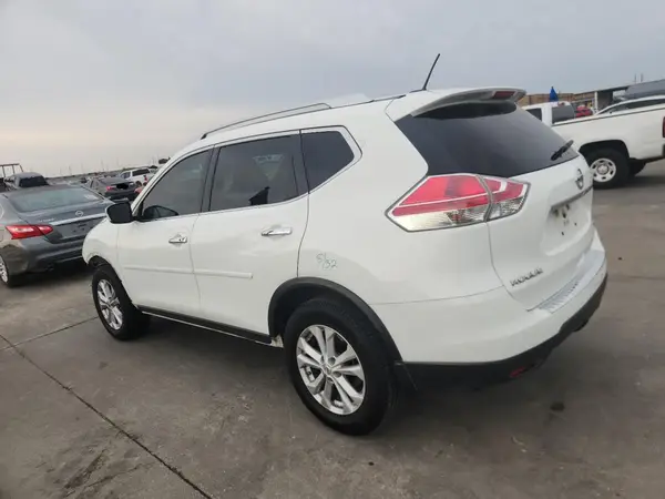 KNMAT2MT9GP656954 2016 NISSAN ROGUE - Image 2