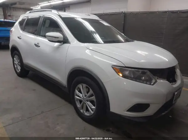 KNMAT2MT9GP657599 2016 NISSAN ROGUE - Image 1