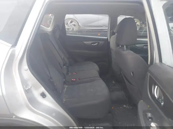 KNMAT2MT9GP678386 2016 NISSAN ROGUE - Image 8