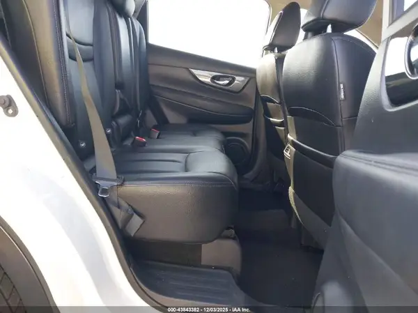 KNMAT2MT9GP691977 2016 NISSAN ROGUE - Image 8