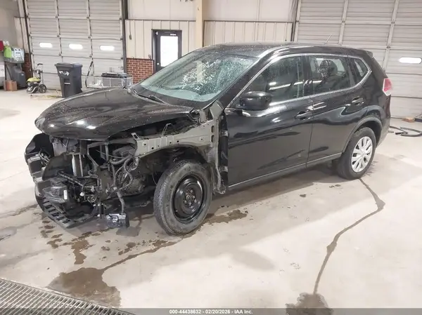 KNMAT2MT9GP696841 2016 NISSAN ROGUE - Image 2