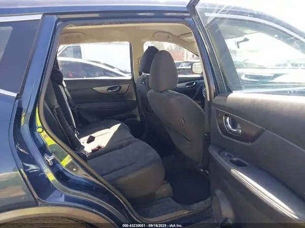 KNMAT2MT9GP705859 2016 NISSAN ROGUE - Image 8