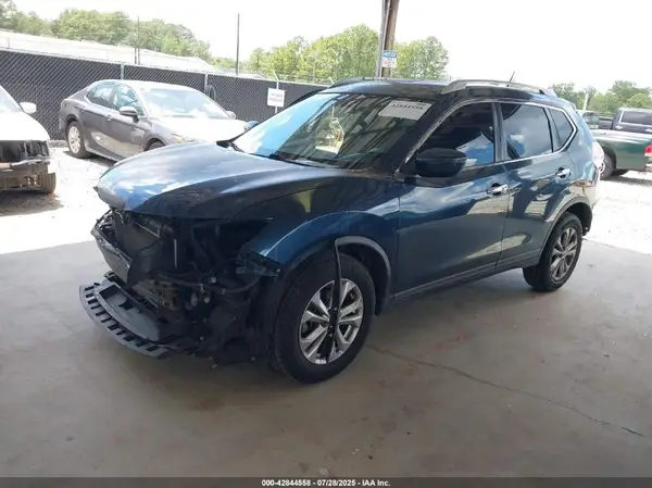 KNMAT2MT9GP710799 2016 NISSAN ROGUE - Image 2