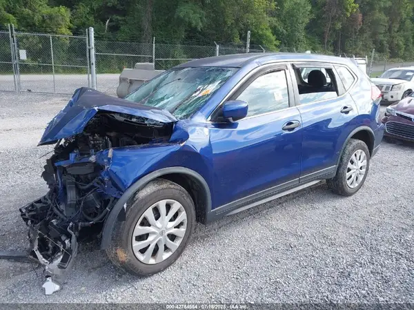 KNMAT2MT9HP504481 2017 NISSAN ROGUE - Image 2