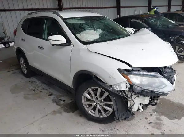 KNMAT2MT9HP507347 2017 NISSAN ROGUE - Image 1