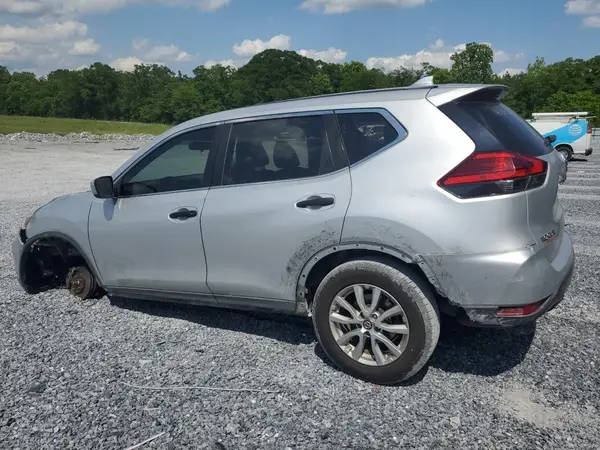 KNMAT2MT9HP511401 2017 NISSAN ROGUE - Image 2